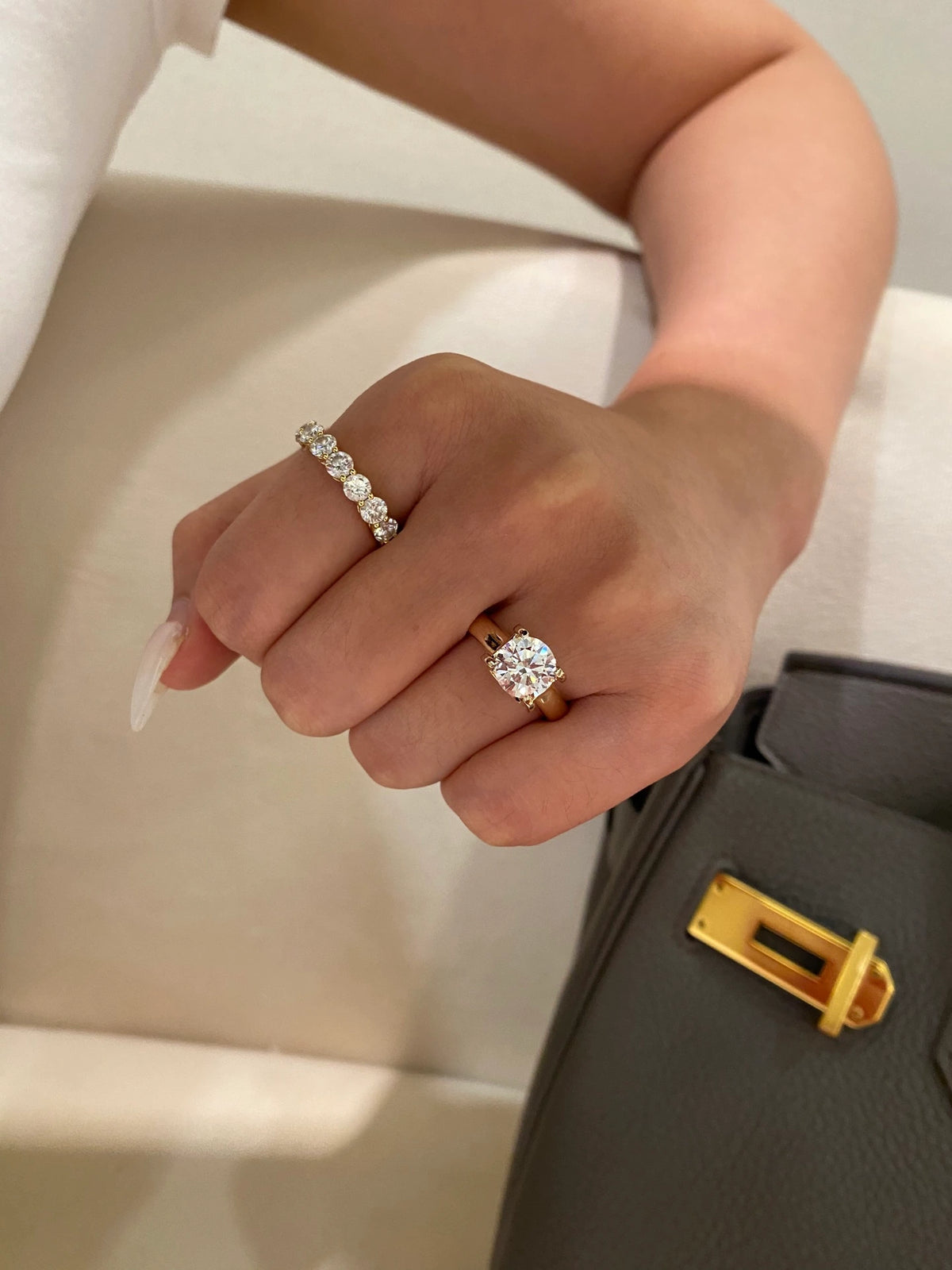 Round lab-grown diamond ring in 18K yellow gold, original view 3